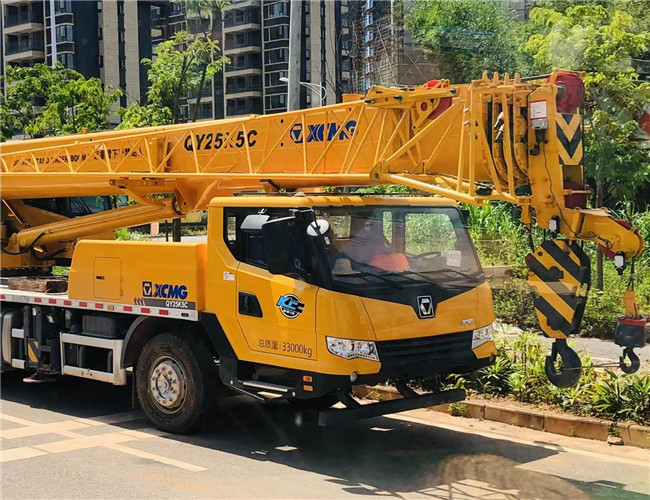 花都区大件设备吊装租赁吊车